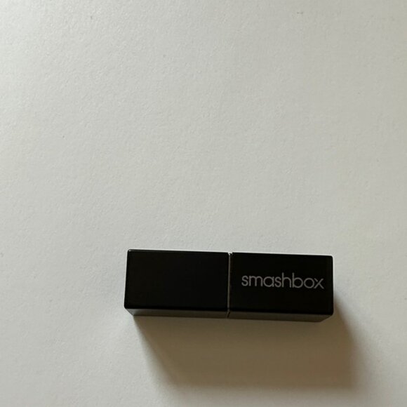2 for 15 item, Smashbox Sleek Brown Lipstick - Picture 1 of 4